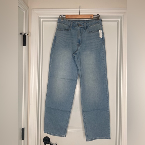 Women’s Old Navy High-Rise Wow Loose Light Wash Size 8 Jeans - Picture 5 of 14